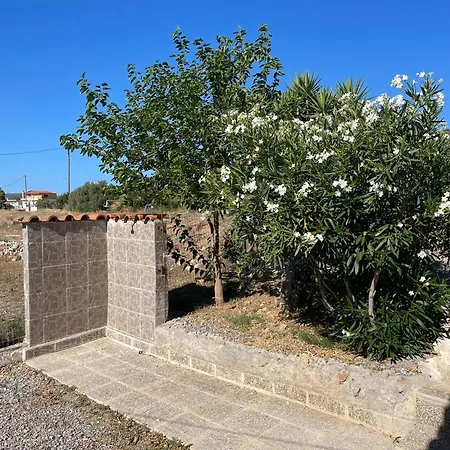 Philip & Vivian's House Vingláfia