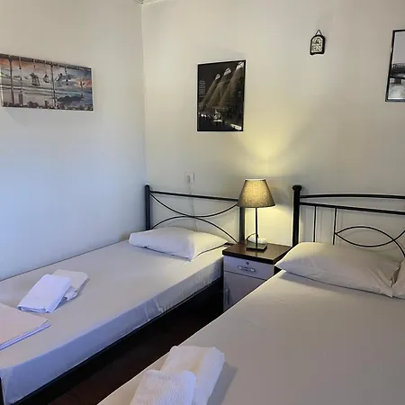 Philip & Vivian's House Vingláfia