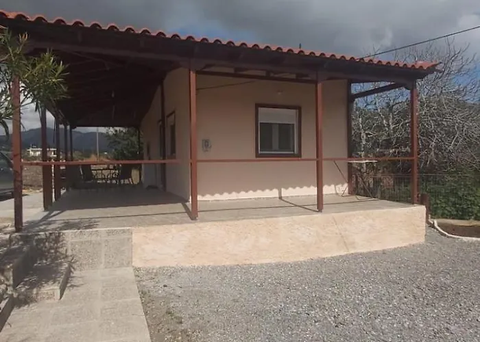 Philip & Vivian's House * Vingláfia